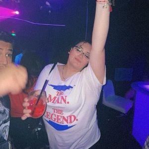 Meet your Posher, Yajaira